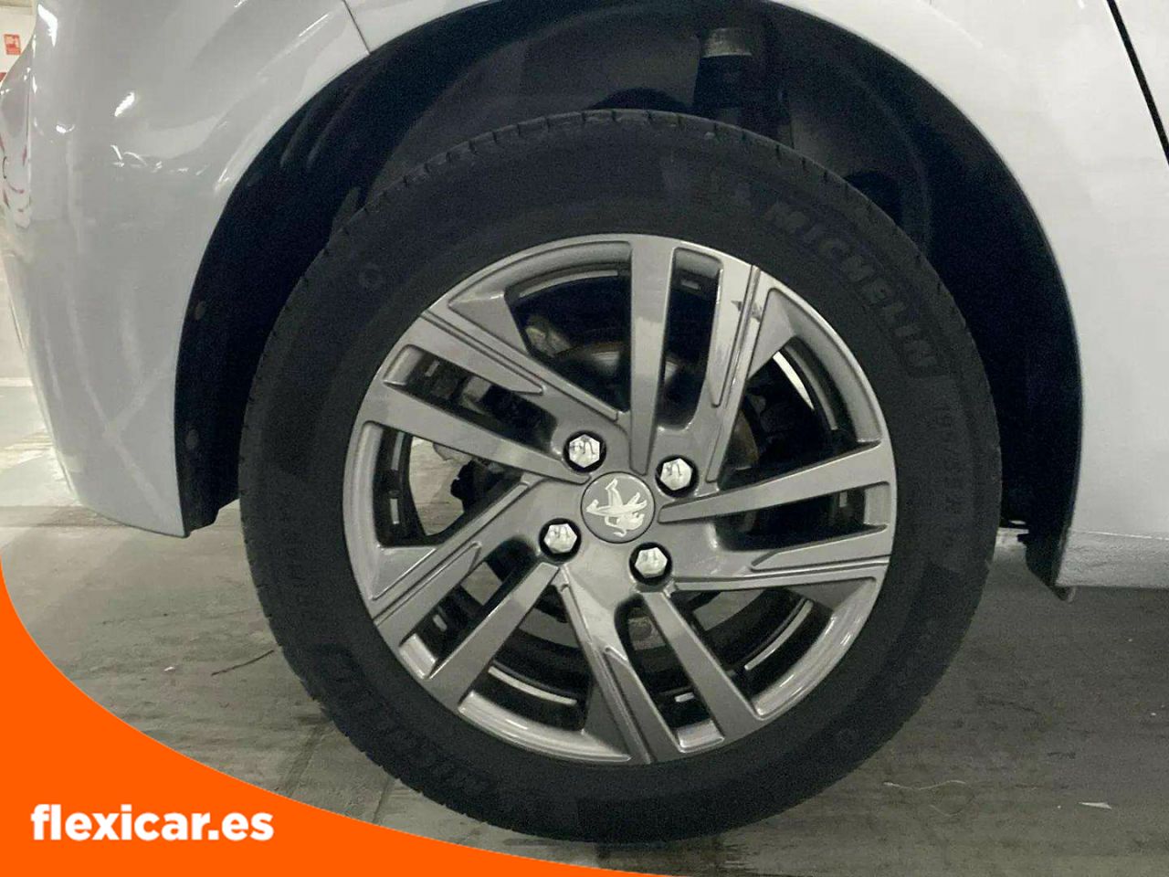 Foto Peugeot 208 31