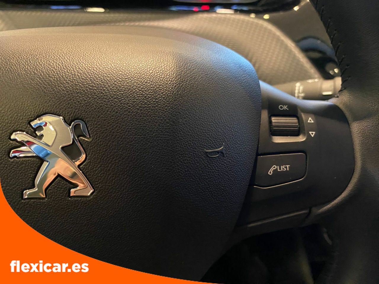 Foto Peugeot 208 13