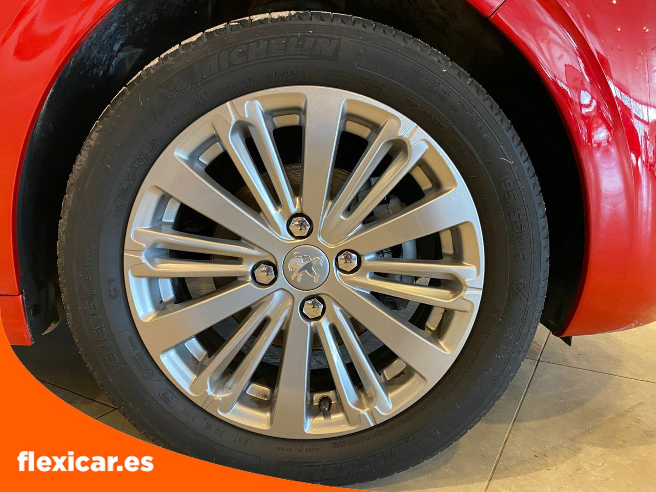 Foto Peugeot 208 24