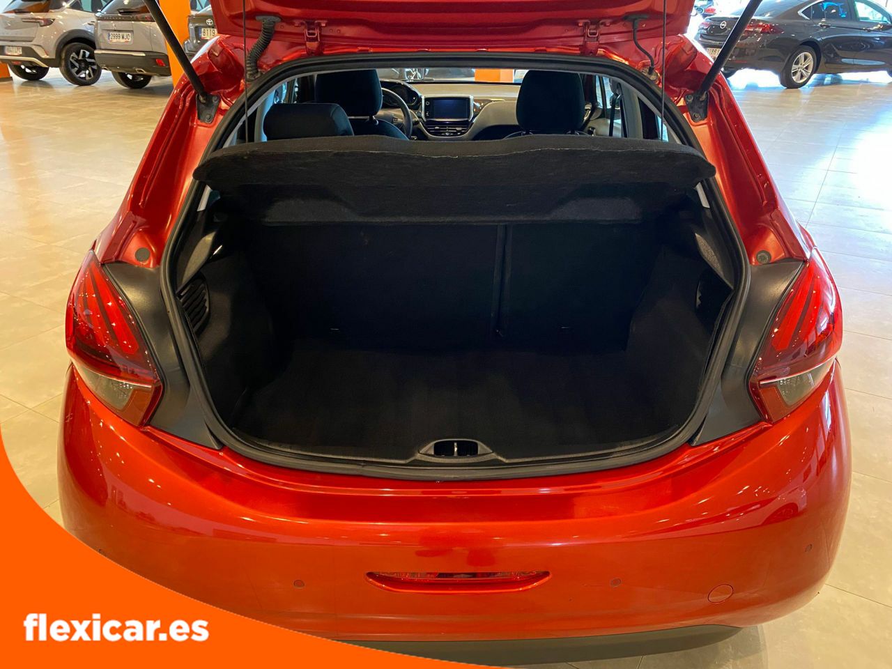 Foto Peugeot 208 25