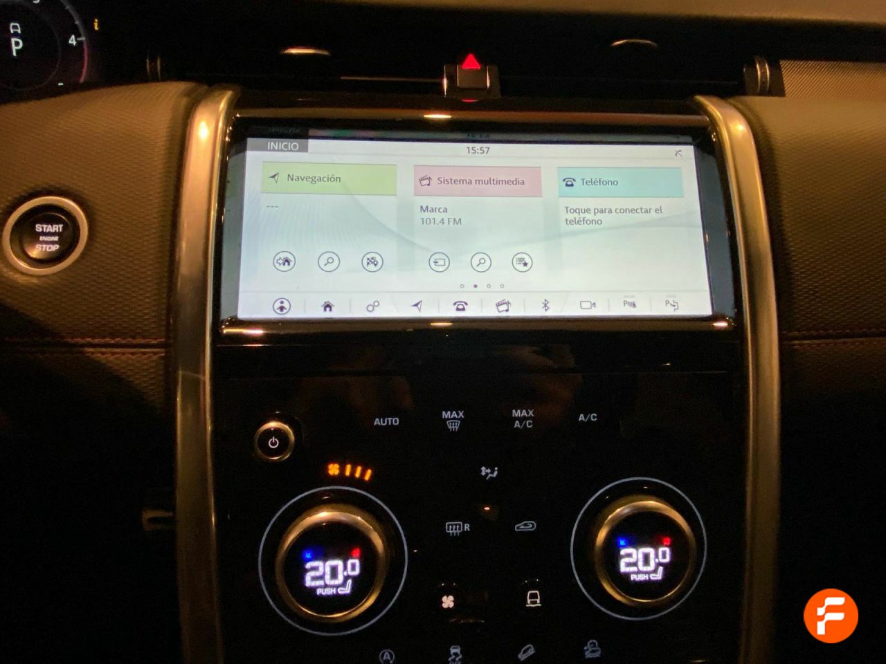 Foto Land-Rover Discovery Sport 18