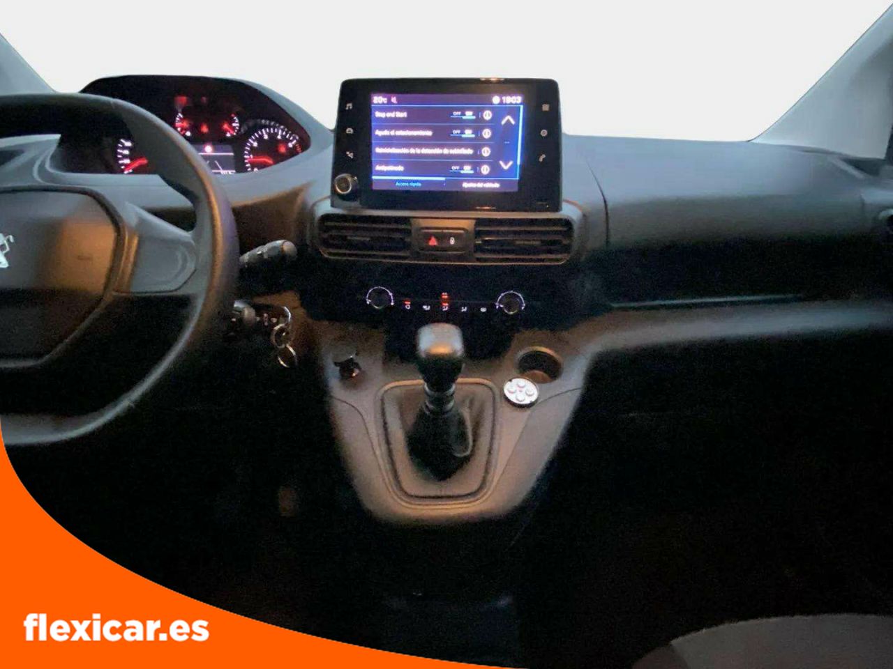 Foto Peugeot Rifter 8