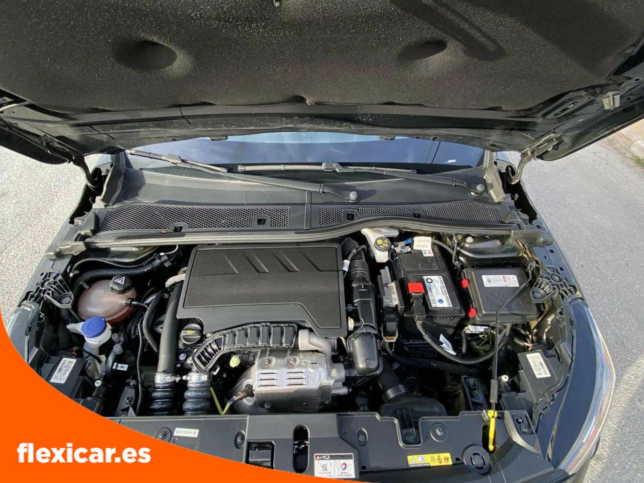 Foto Peugeot 208 15