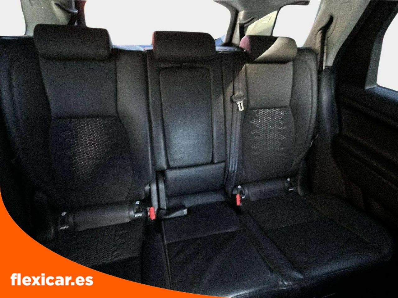 Foto Land-Rover Discovery Sport 16