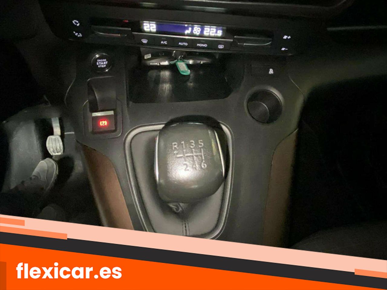 Foto Peugeot Rifter 18