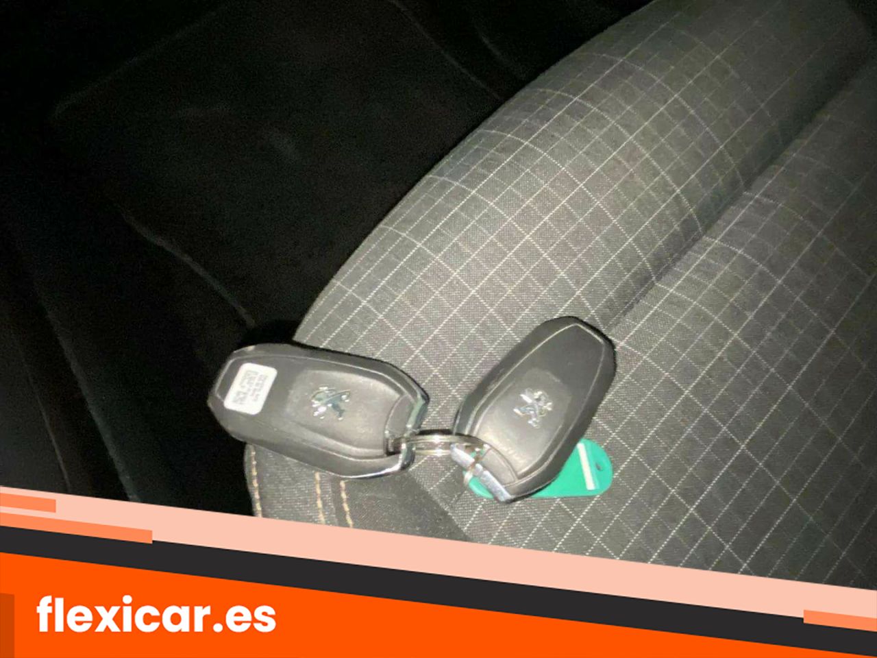 Foto Peugeot Rifter 24