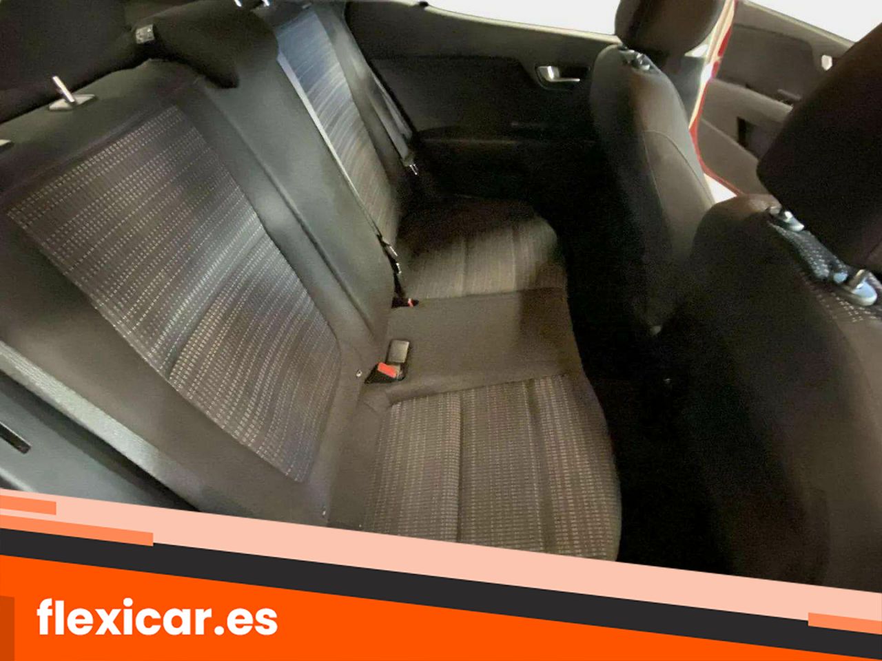 Foto Kia Stonic 17
