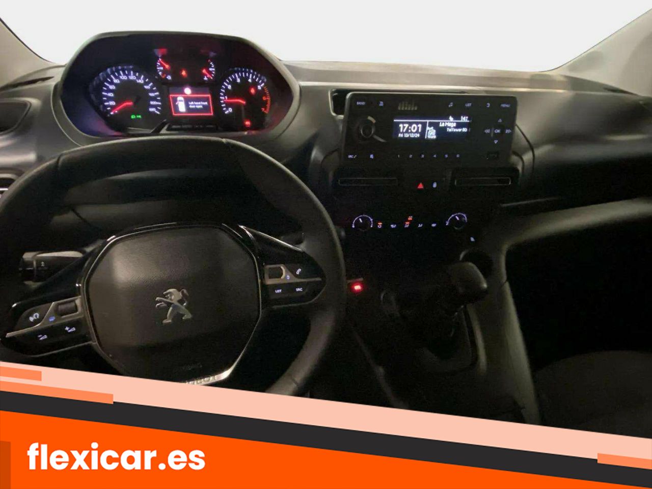 Foto Peugeot Rifter 10