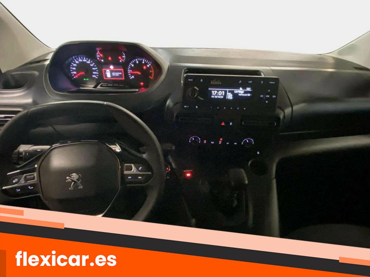 Foto Peugeot Rifter 11