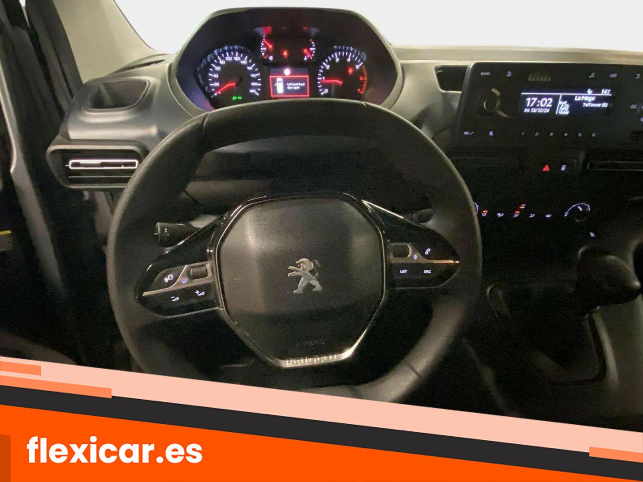 Foto Peugeot Rifter 12