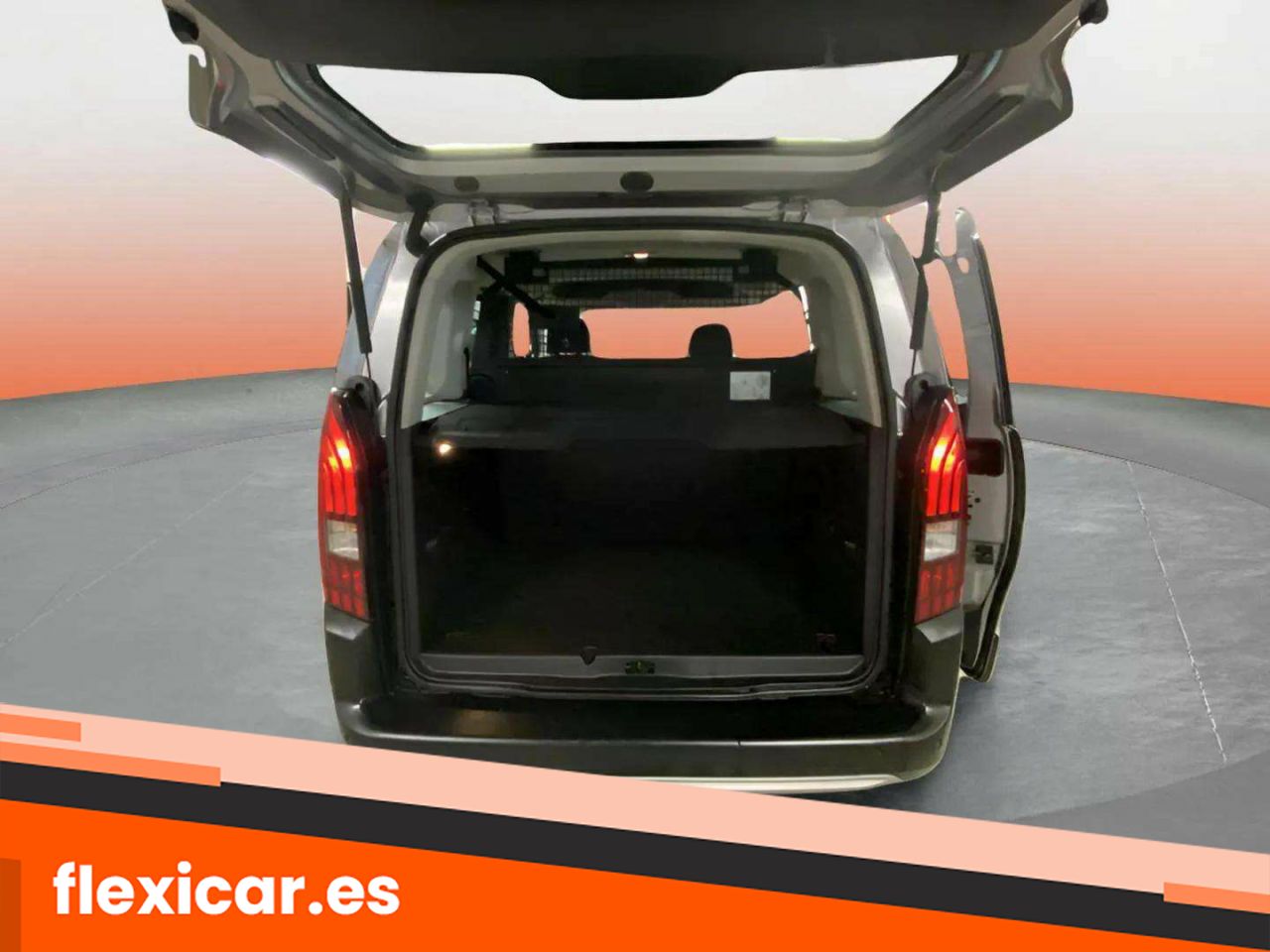 Foto Peugeot Rifter 17