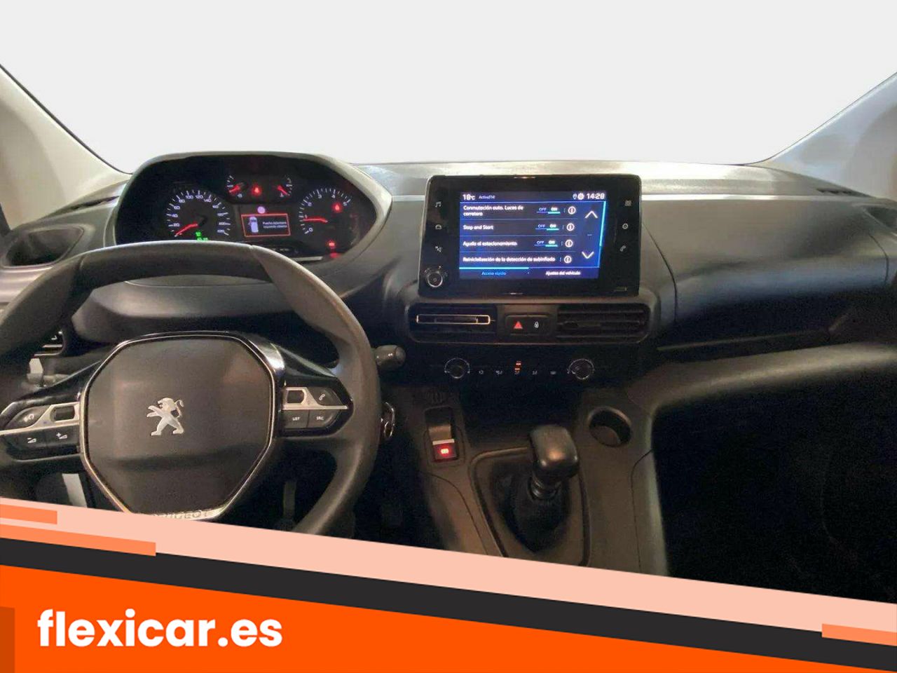 Foto Peugeot Rifter 12
