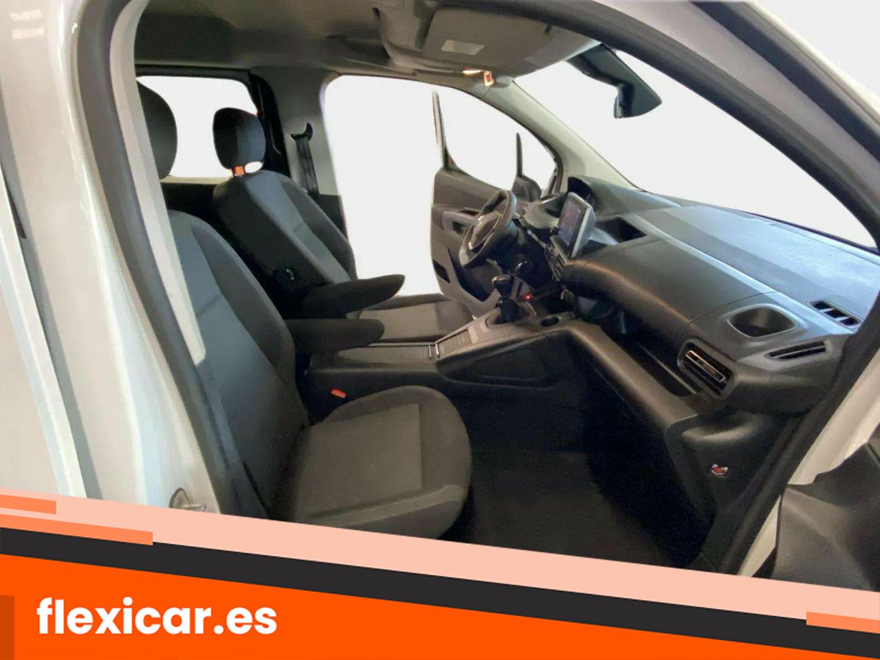Foto Peugeot Rifter 16
