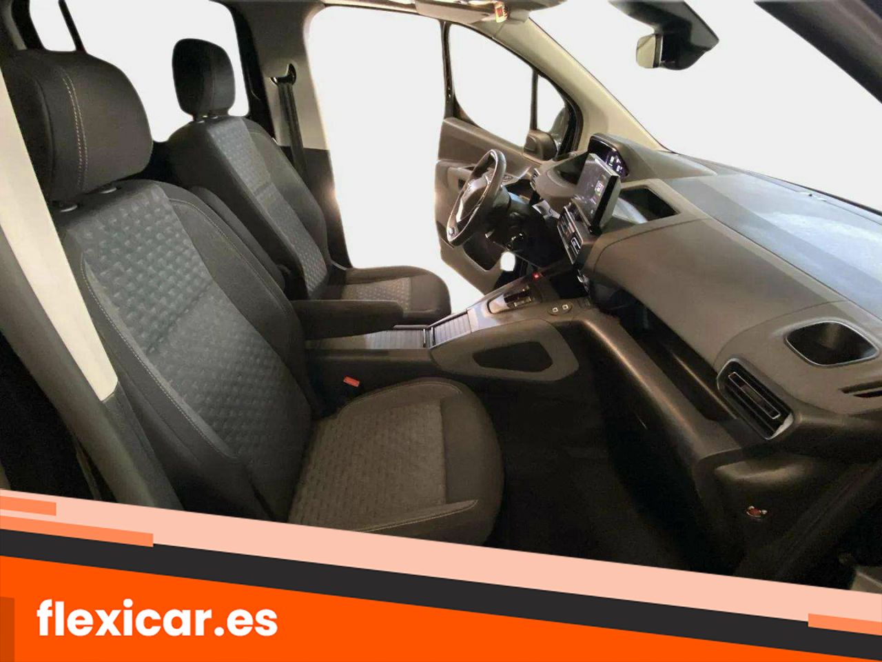 Foto Peugeot Rifter 16
