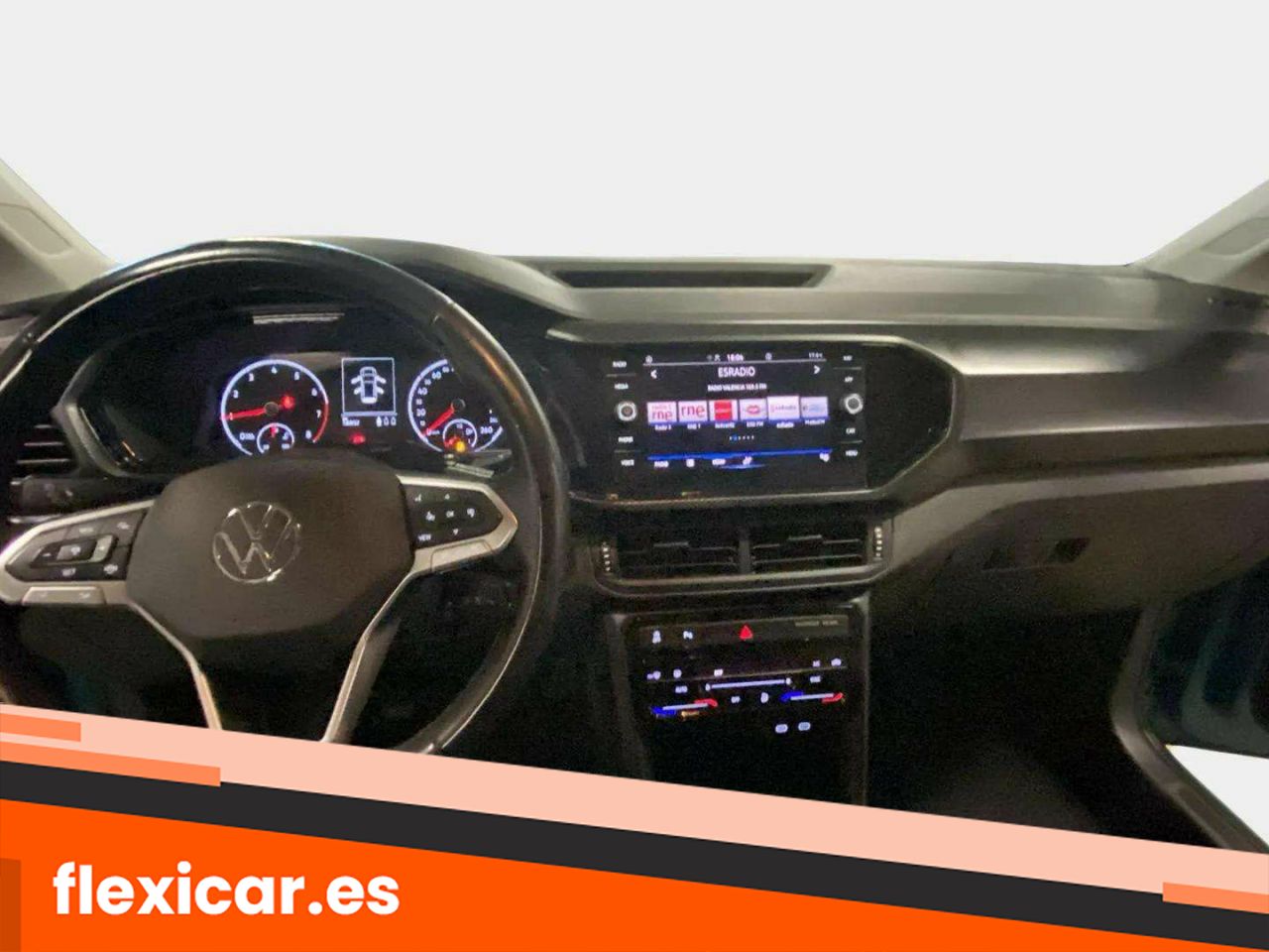 Foto Volkswagen T-Cross 10