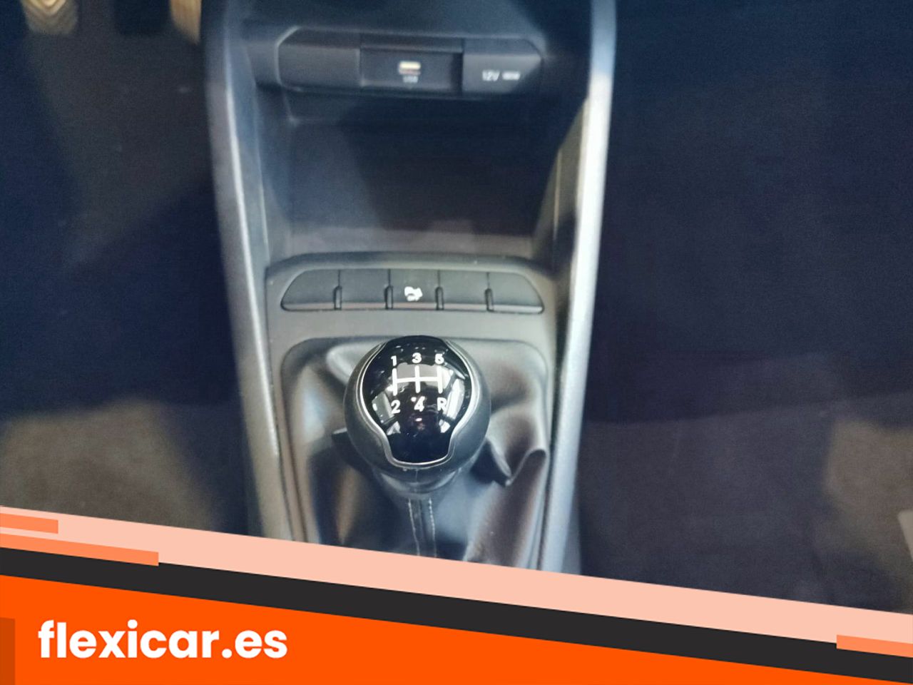 Foto Kia Rio 17