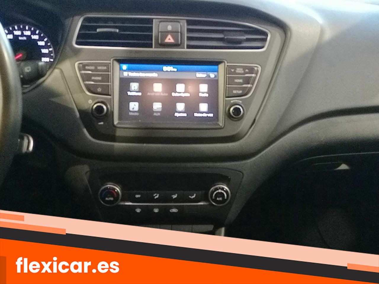 Foto Hyundai i20 15