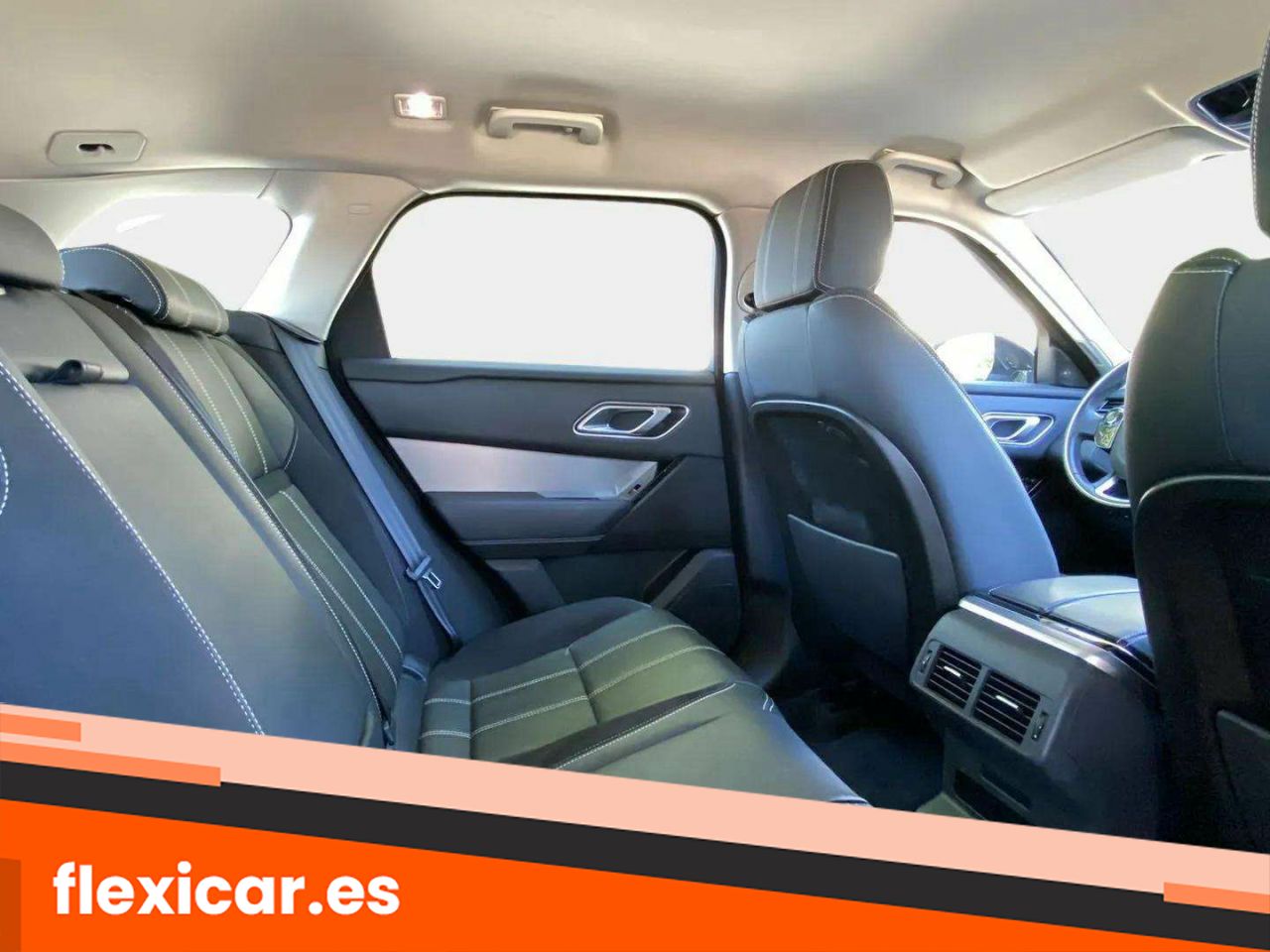 Foto Land-Rover Range Rover Velar 15