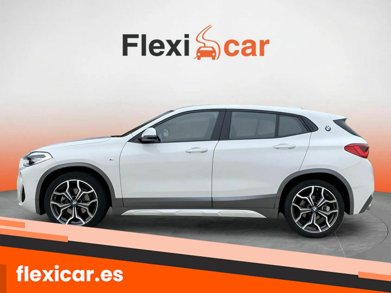 Foto BMW X2 4