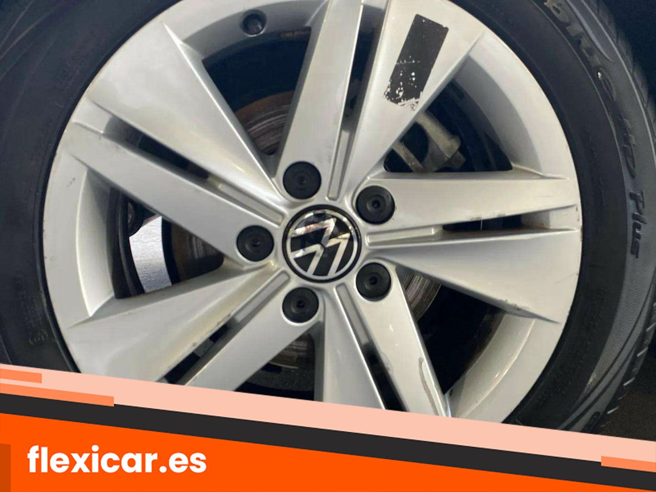 Foto Volkswagen Golf 21