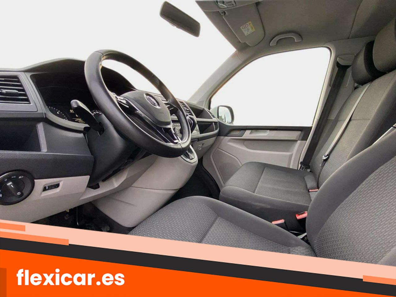 Foto Volkswagen Caravelle 14