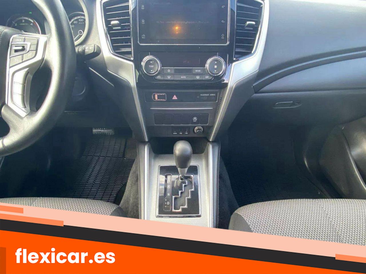 Foto Mitsubishi L200 11