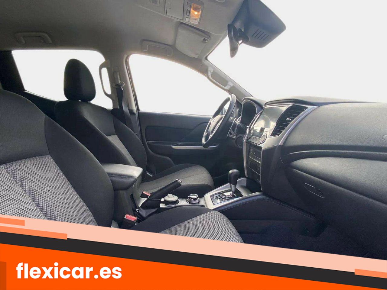 Foto Mitsubishi L200 14
