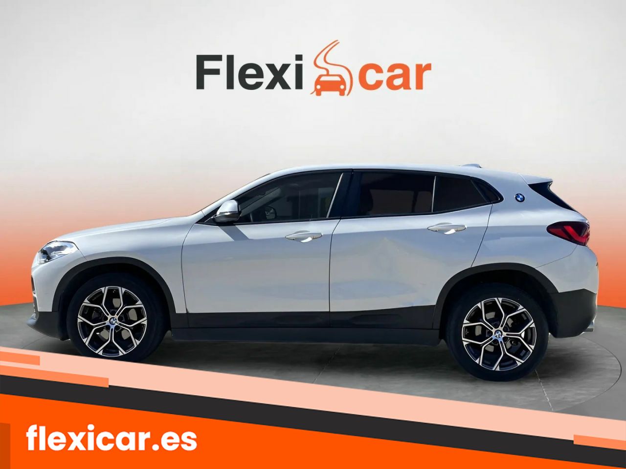 Foto BMW X2 4