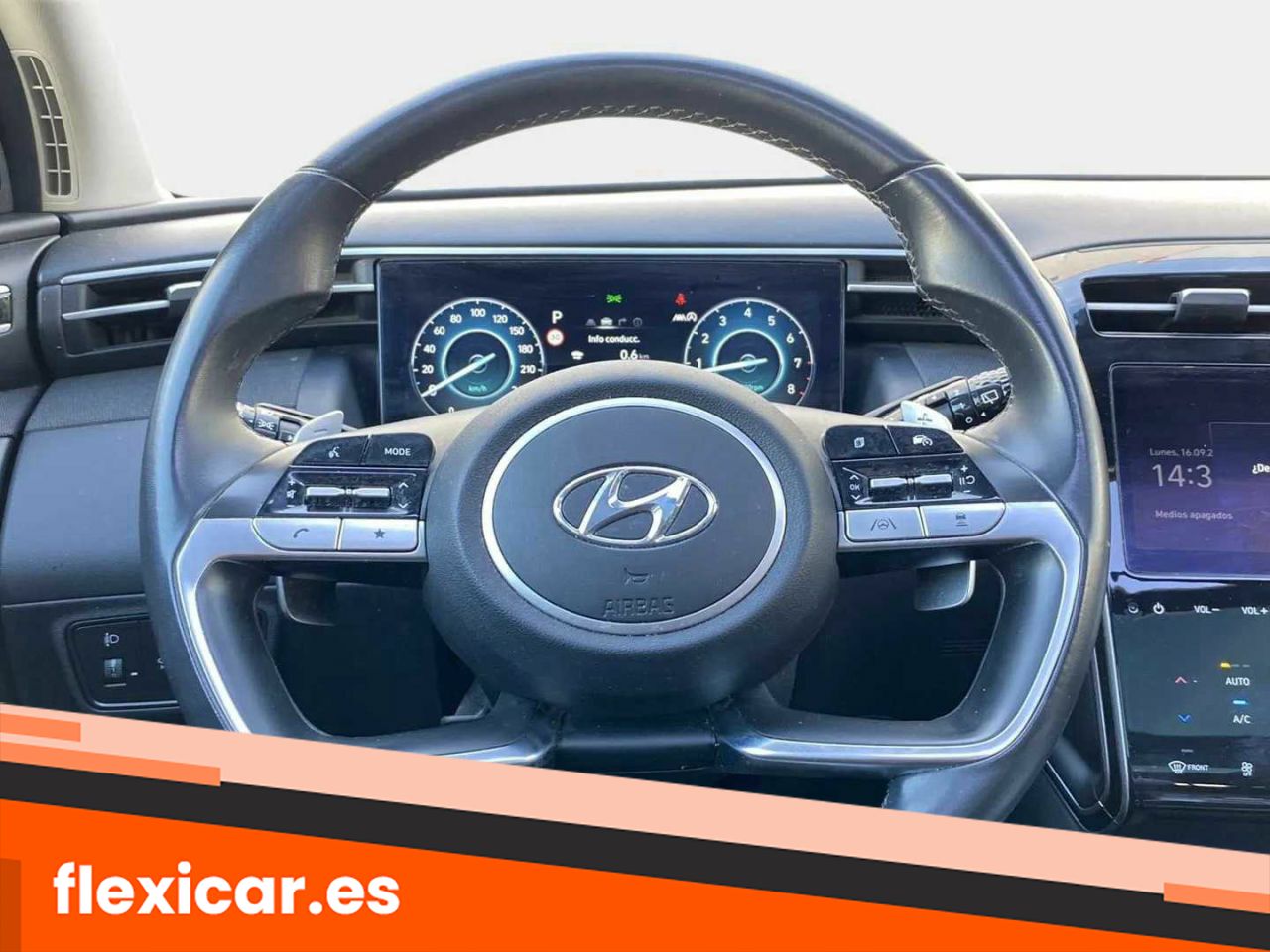 Foto Hyundai Tucson 12