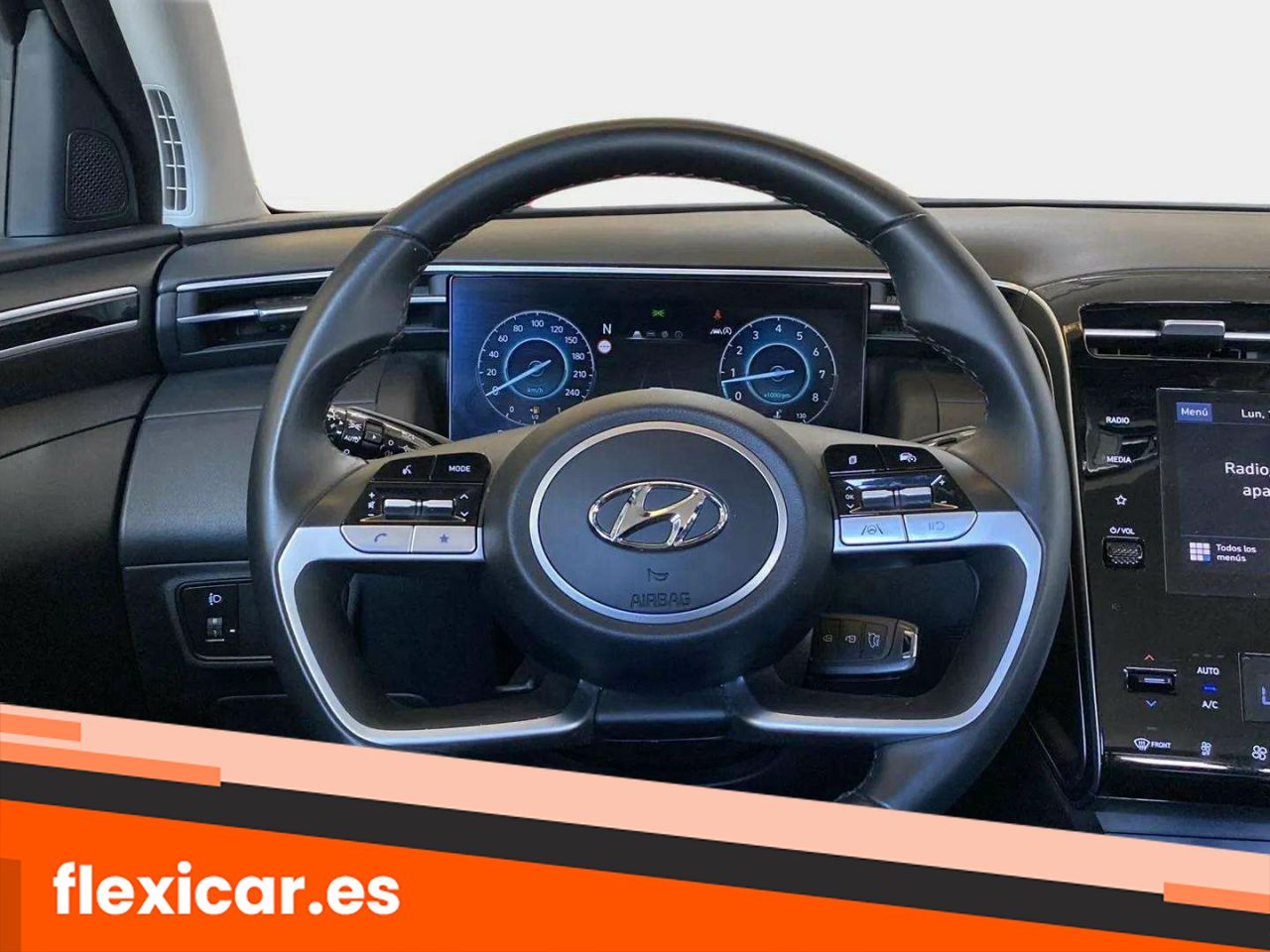 Foto Hyundai Tucson 12
