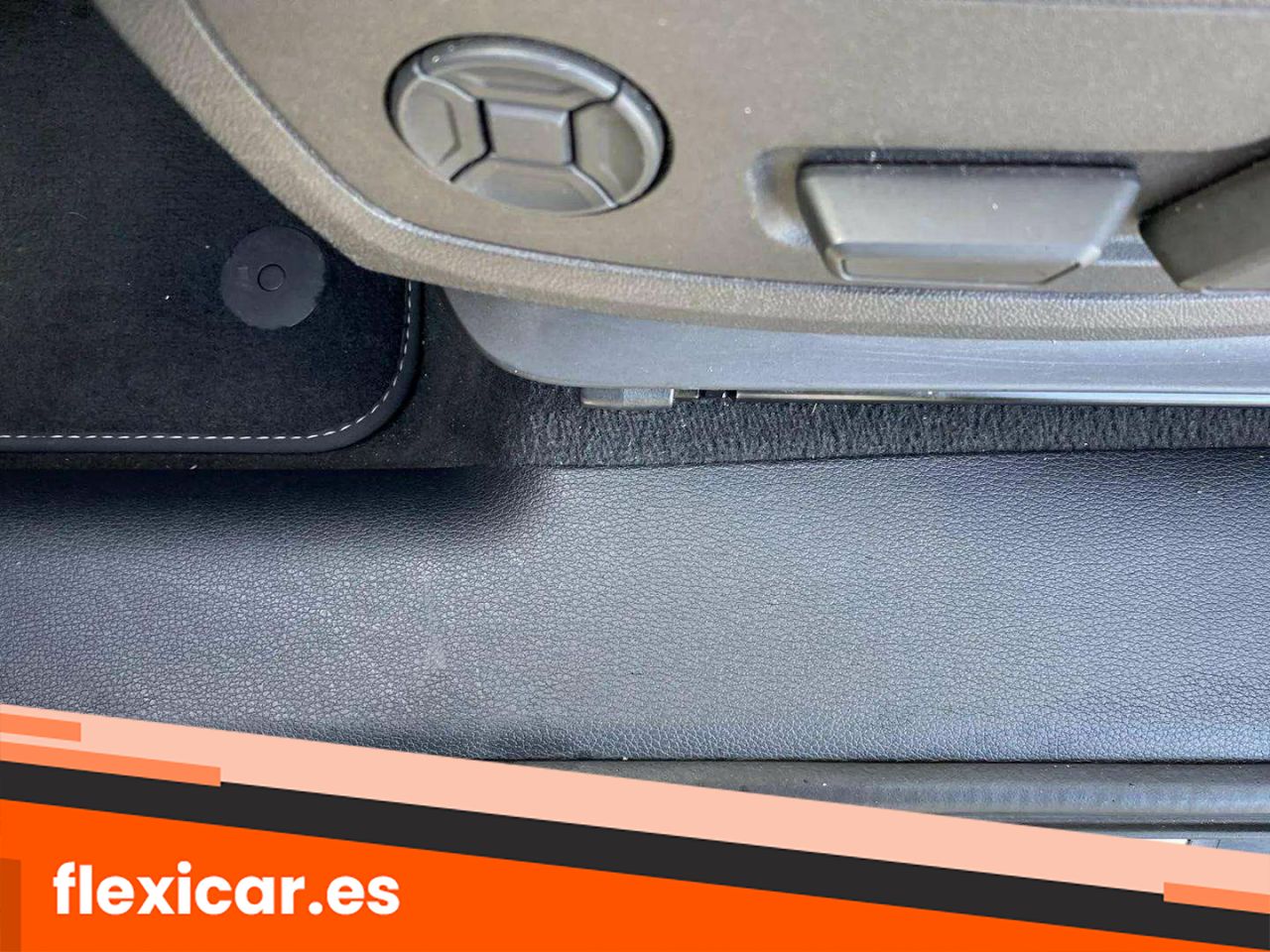 Foto Audi Q3 24