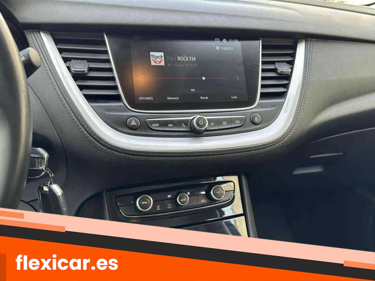 Foto Opel Grandland X 14