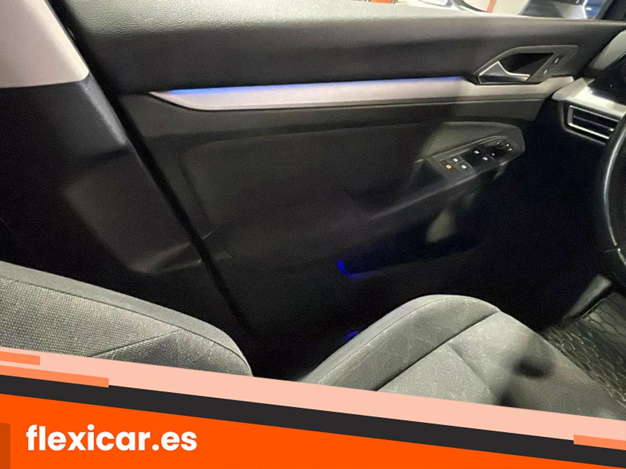 Foto Volkswagen Golf 18