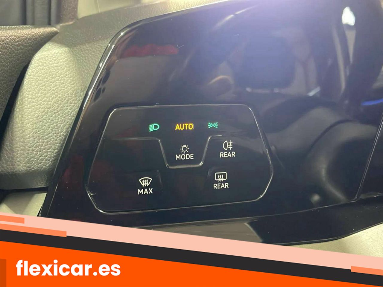 Foto Volkswagen Golf 24