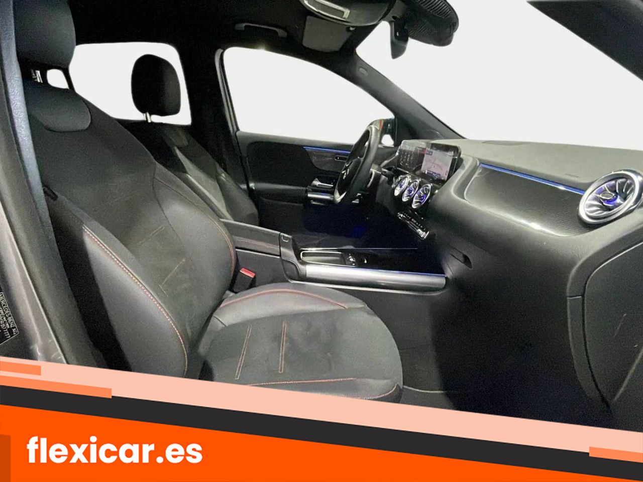 Foto Mercedes-Benz Clase GLA 13