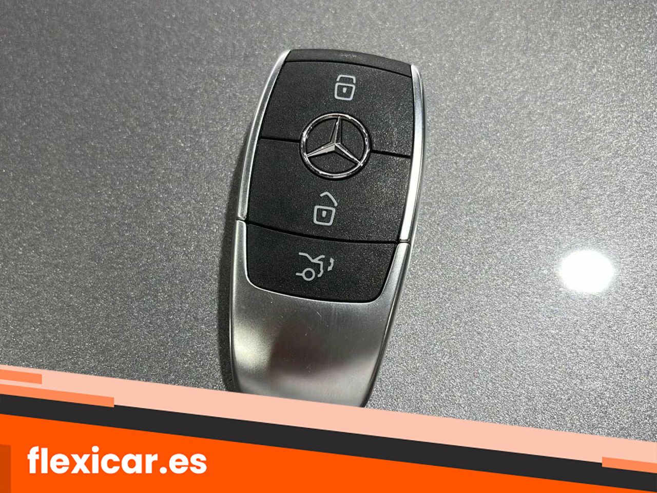 Foto Mercedes-Benz Clase GLA 26