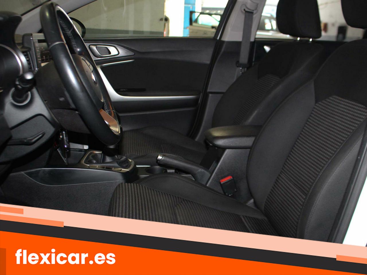 Foto Kia Ceed 10