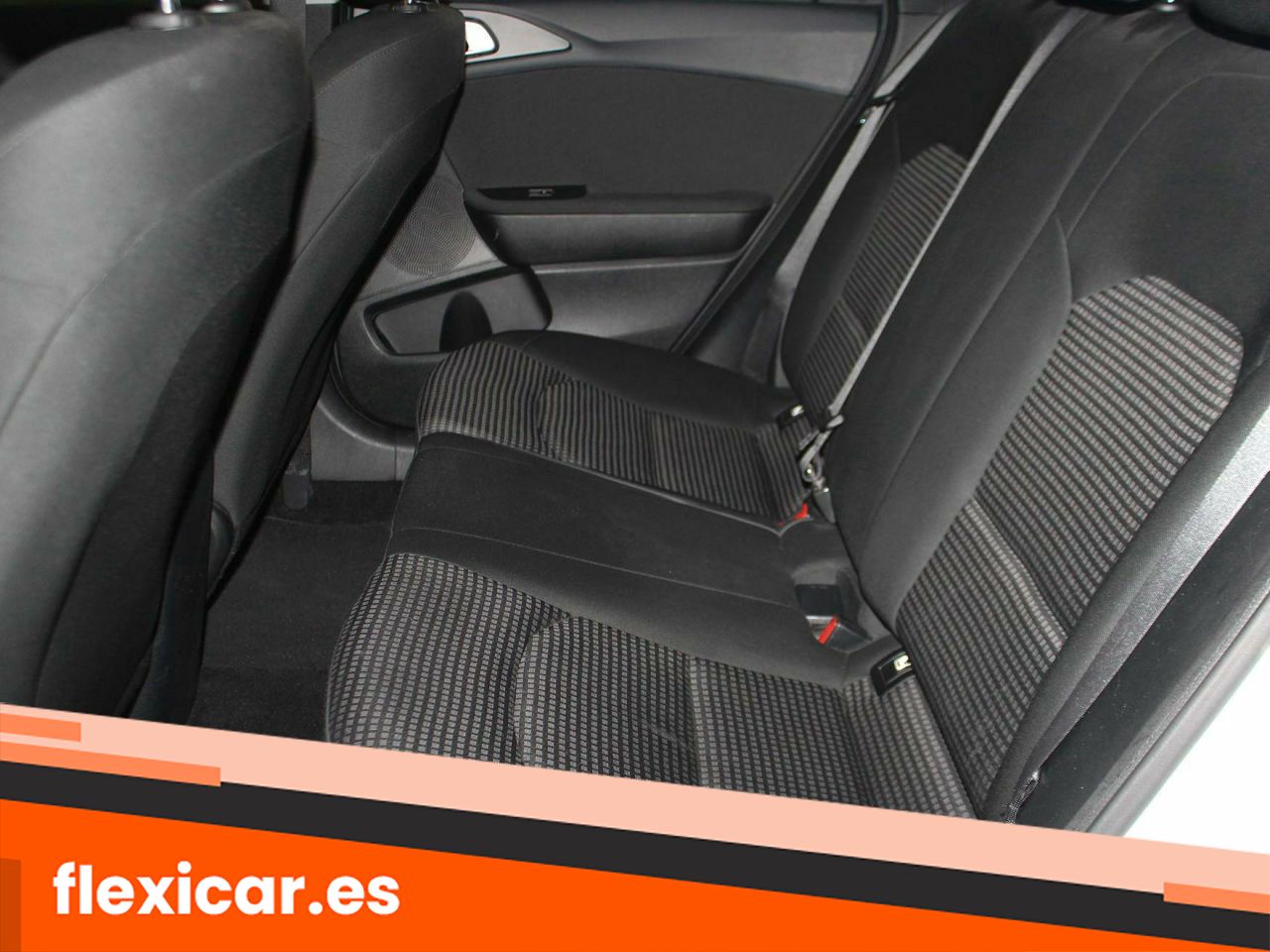Foto Kia Ceed 12