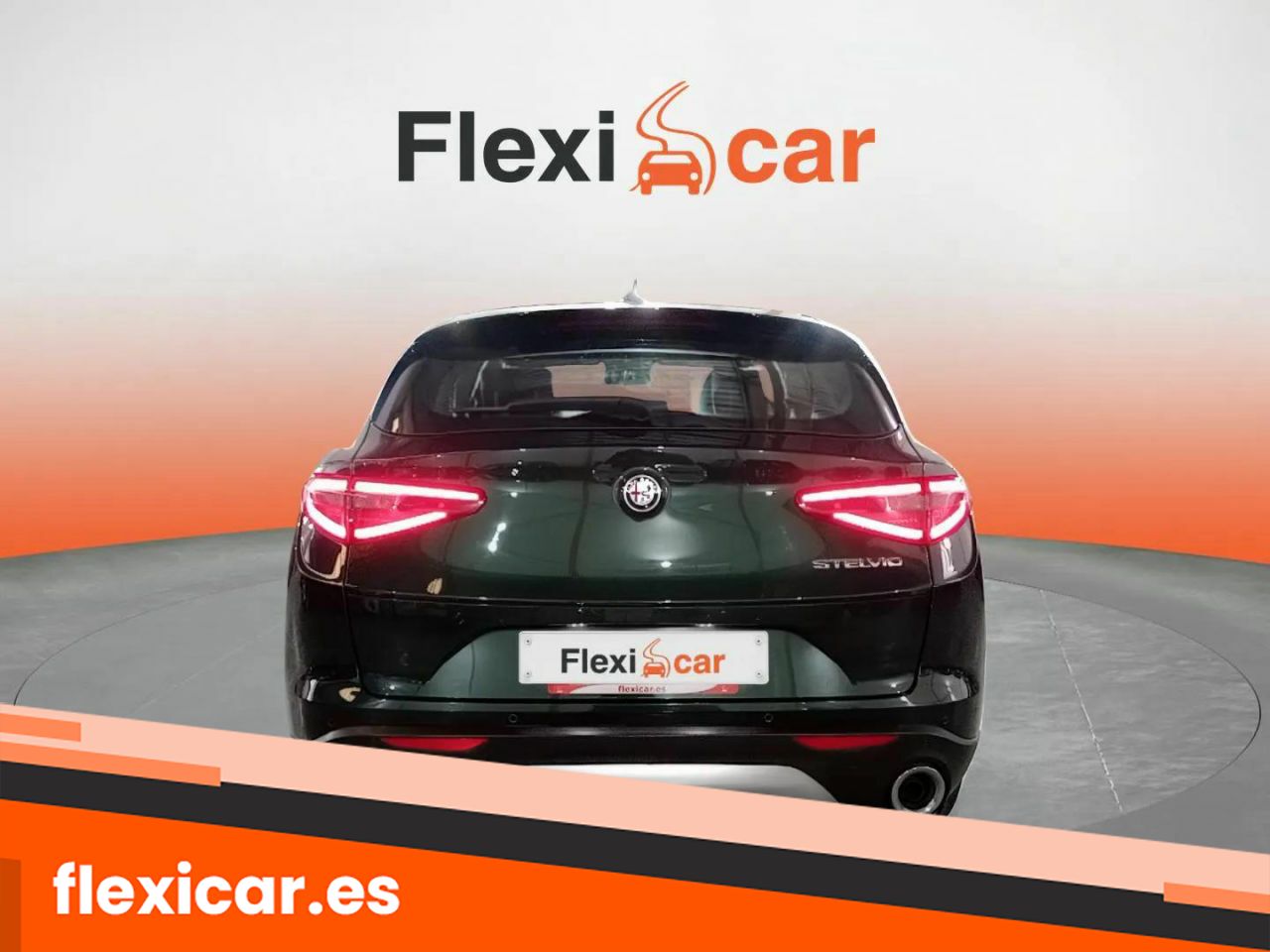 Foto Alfa Romeo Stelvio 4