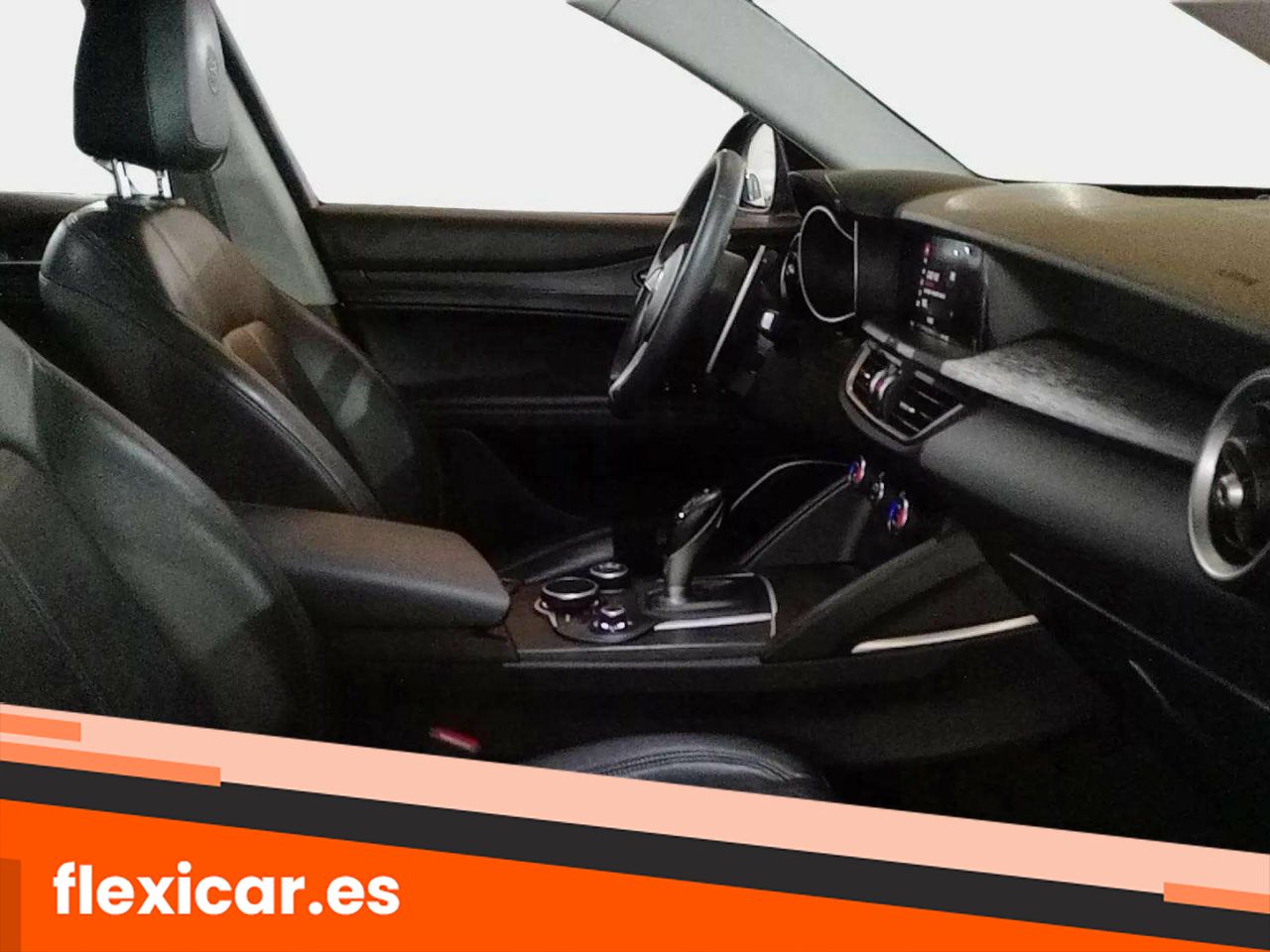 Foto Alfa Romeo Stelvio 12
