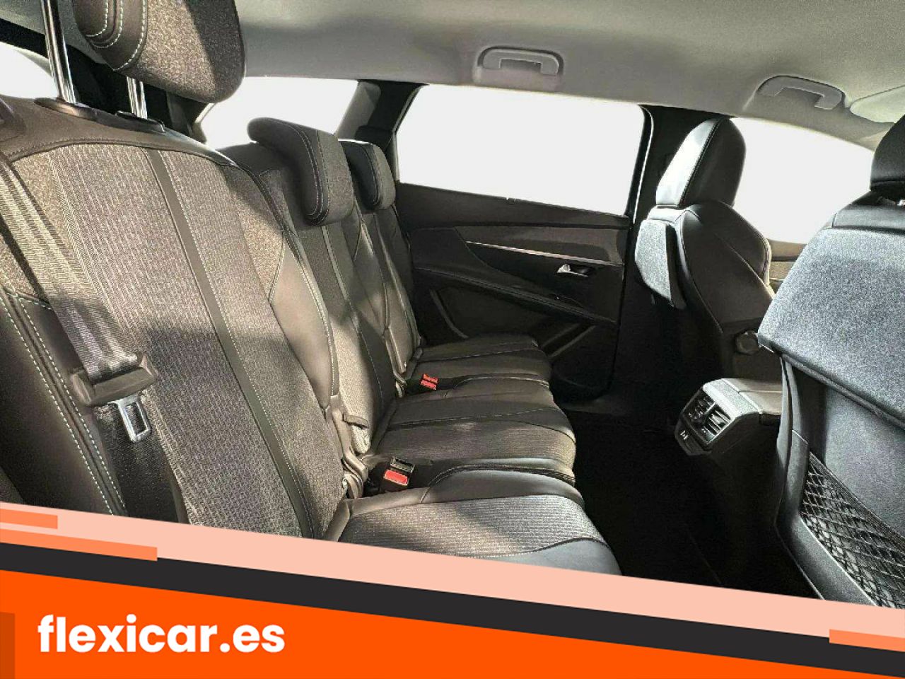 Foto Peugeot 5008 15