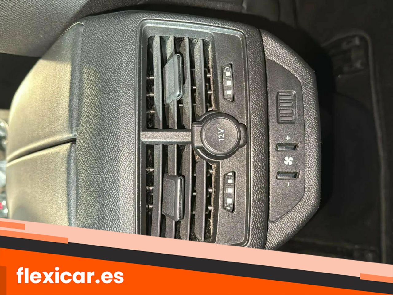 Foto Peugeot 5008 21