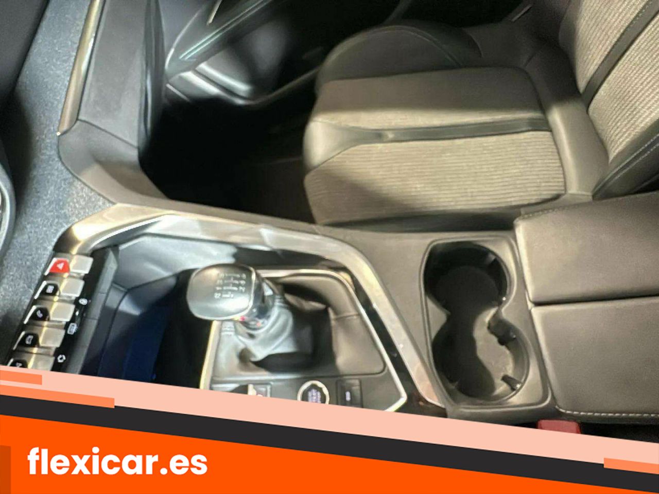Foto Peugeot 5008 30