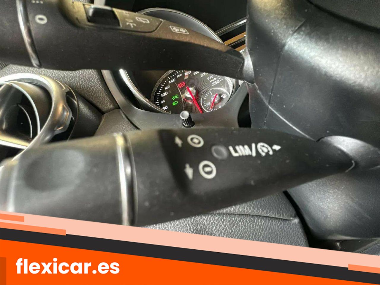 Foto Mercedes-Benz Clase GLA 35