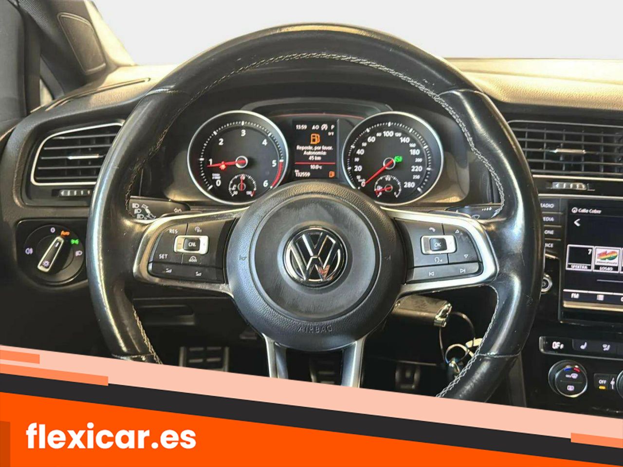 Foto Volkswagen Golf 13
