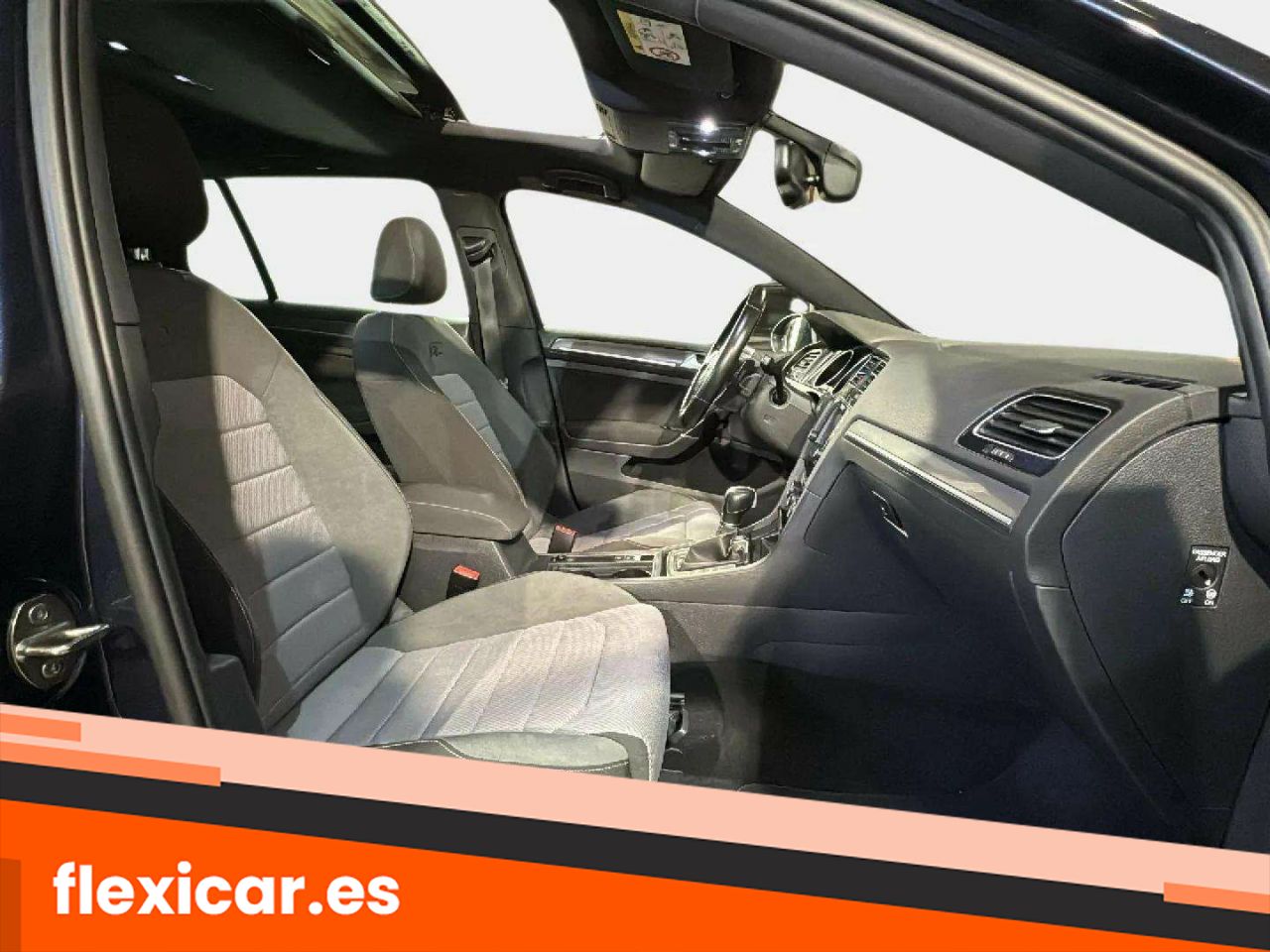 Foto Volkswagen Golf 13