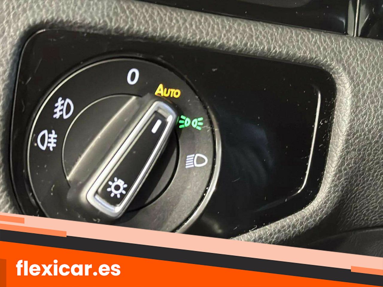 Foto Volkswagen Golf 25