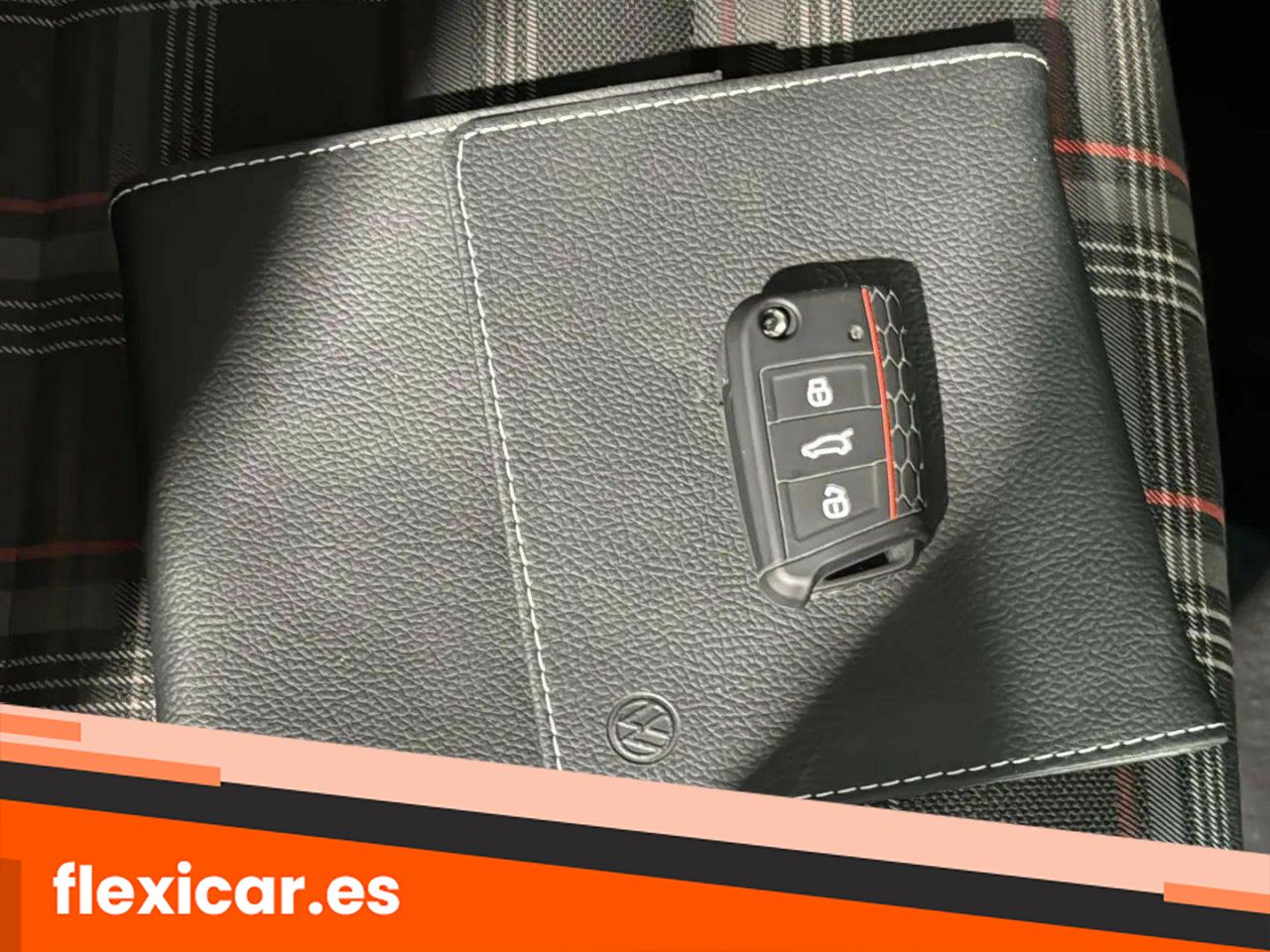 Foto Volkswagen Golf 21