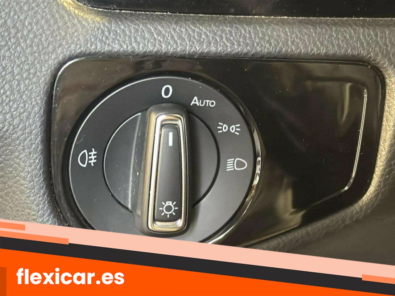 Foto Volkswagen Golf 24