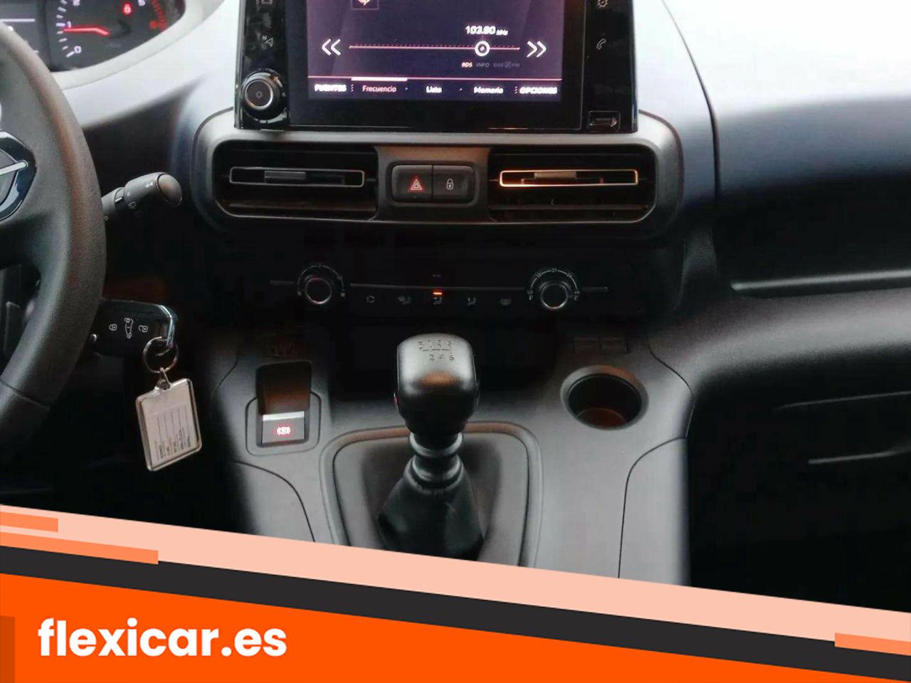 Foto Peugeot Rifter 15